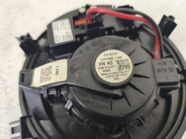 VENTILATEUR DE CHAUFFAGE VW/SKODA/MAN - Vue 2